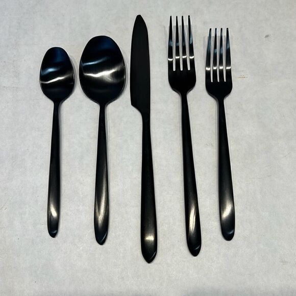 Black Metal Flatware Sets Silverware Set Forks Knives Knife Spoons - Picture 1 of 4